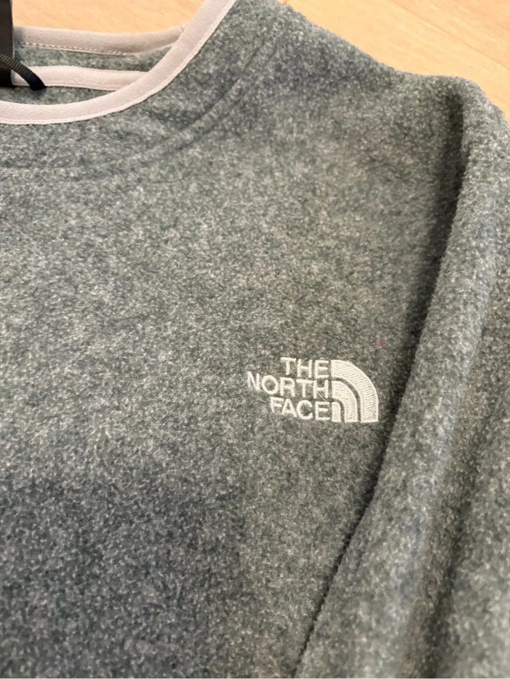 The North Face Men's Heather Slate Grey/bluish Crewneck Fleece